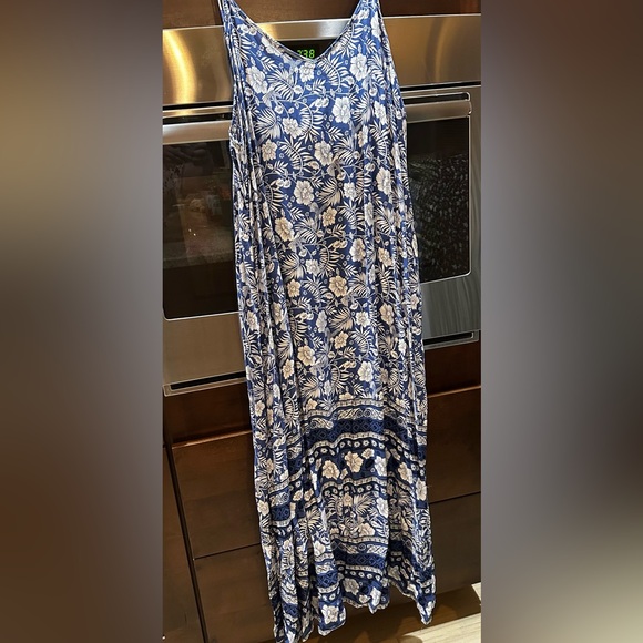 💙SHEIN NEW!! BOHO BLUE SND WHITE SPAGHETTI STRAP FLOWY MAXI SUMMER DRESS - Picture 7 of 11